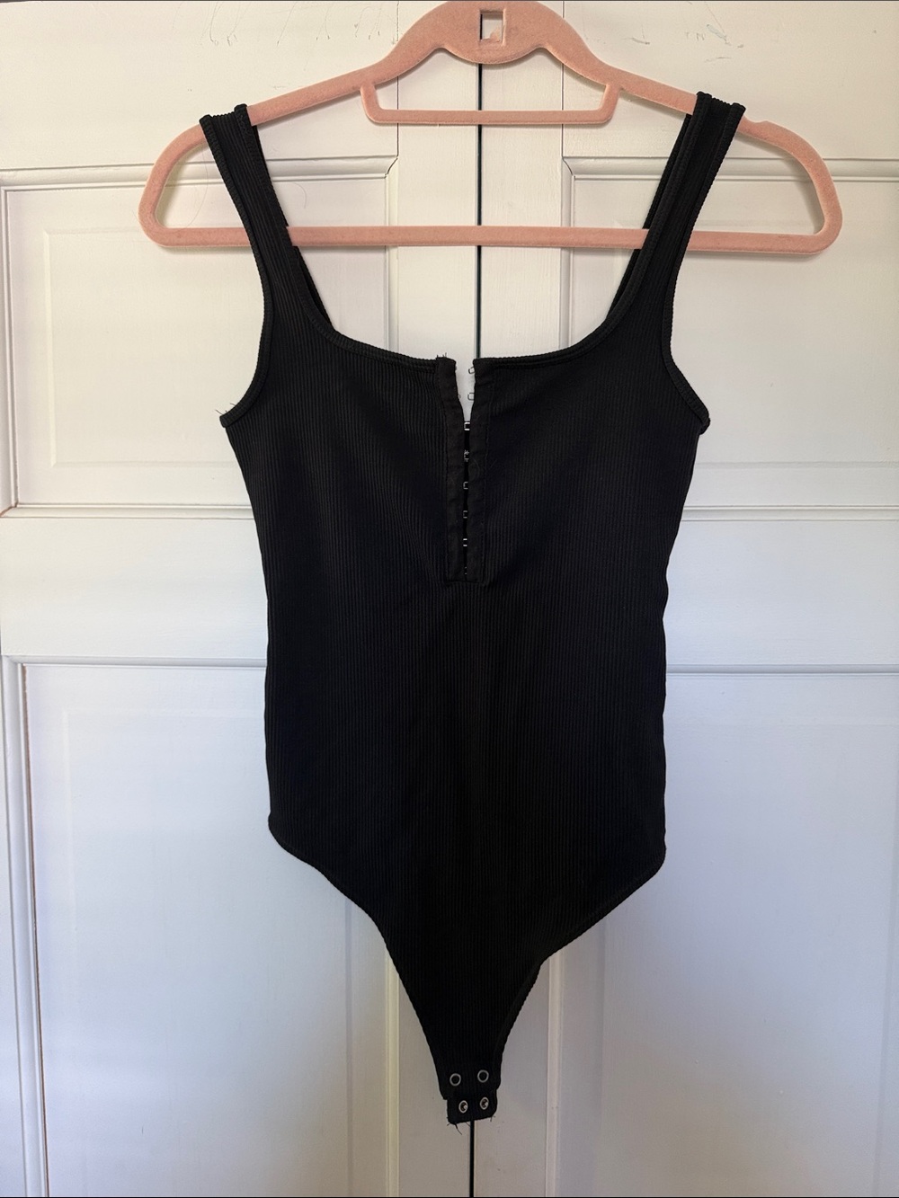 Abercrombie & Fitch Ribbed Front Enclosure Bodysuit- Black Sz S